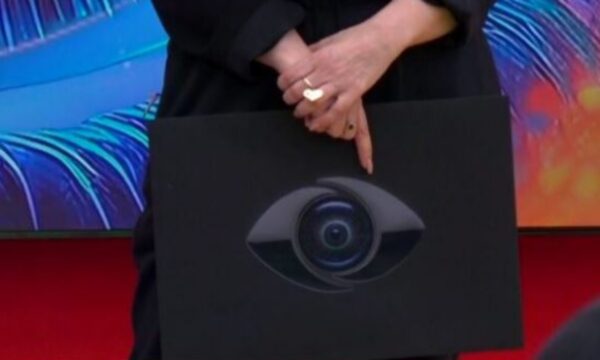 dhun*a-ne-big-brother-vip,-ish-banorja:-nuk-mund-te-rifutet-nje-banor-qe-ka-dale-me-zarf-te-zi