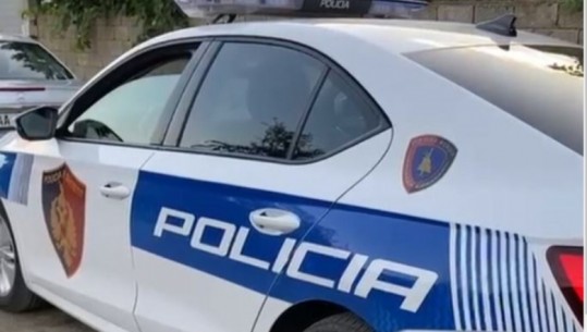 plagosja-e-21-vjecarit-ne-tirane,-3-autoret-i-shkojne-ne-shtepi,-e-godasin-me-shishe-ne-koke-dhe-i-presin-njerin-vesh plagosja-e-21-vjecarit-ne-tirane,-3-autoret-i-shkojne-ne-shtepi,-e-godasin-me-shishe-ne-koke-dhe-i-presin-njerin-vesh