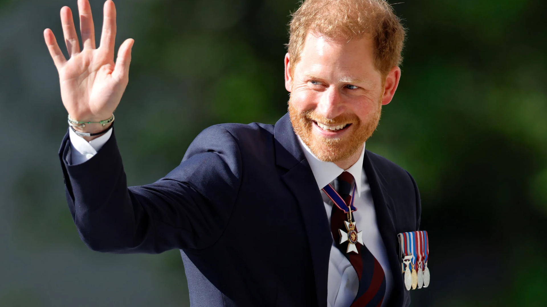 per-here-te-pare-pas-ndarjes-nga-jeta-te-mbretereshes-elizabeth-ii,-princi-harry-rikthehet-ne-londer-per-shkak-se… per-here-te-pare-pas-ndarjes-nga-jeta-te-mbretereshes-elizabeth-ii,-princi-harry-rikthehet-ne-londer-per-shkak-se…