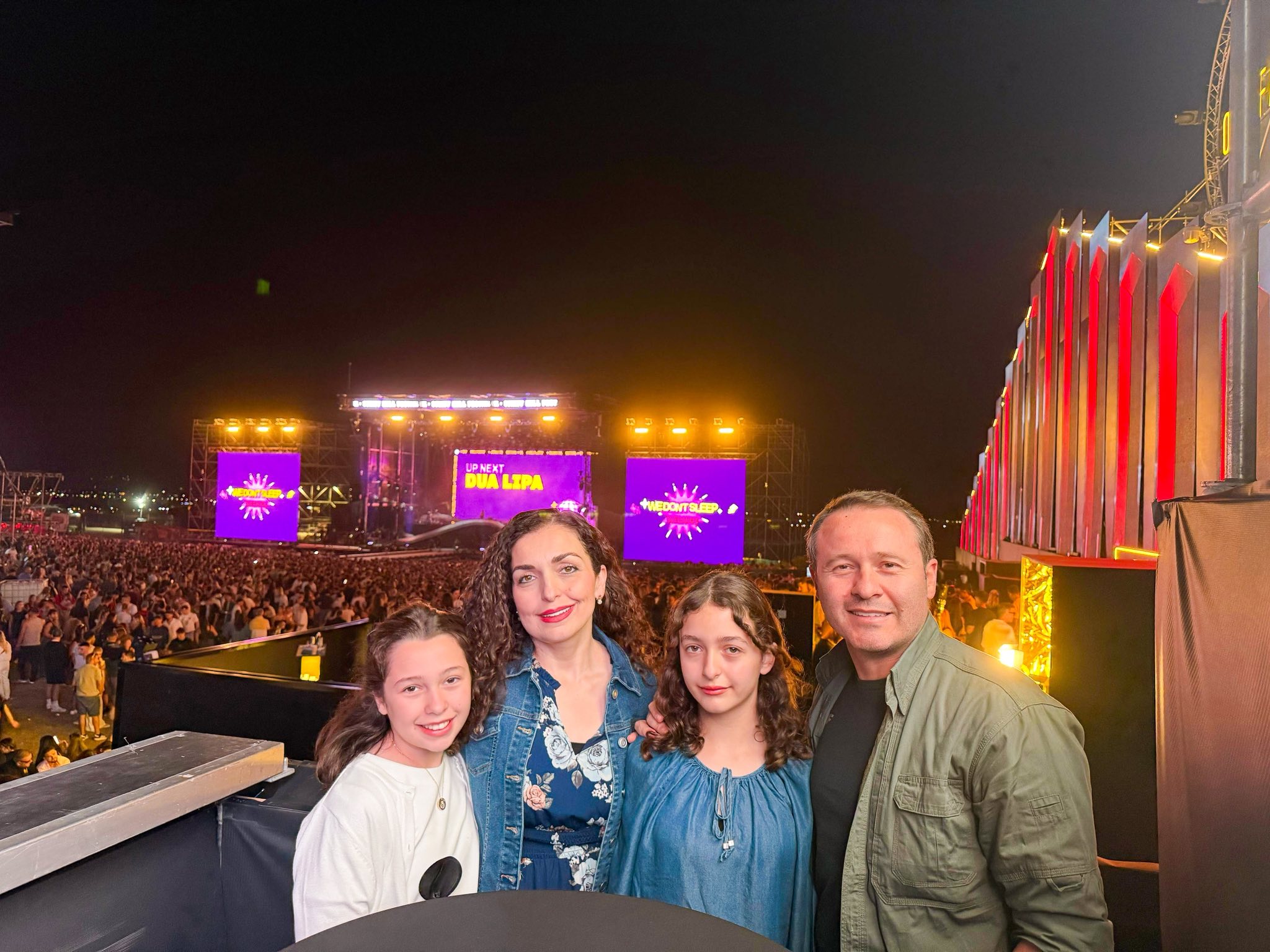presidentja-osmani:-sunny-hill-festival,-rrefim-i-nje-endrre-qe-po-vendos-kosoven-ne-harten-kulturore-globale presidentja-osmani:-sunny-hill-festival,-rrefim-i-nje-endrre-qe-po-vendos-kosoven-ne-harten-kulturore-globale