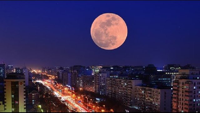 kete-te-diel,-syte-nga-qielli-ne-tirane!-do-behemi-deshmitare-te-nje-prej-shfaqjeve-me-te-bukura-natyrore kete-te-diel,-syte-nga-qielli-ne-tirane!-do-behemi-deshmitare-te-nje-prej-shfaqjeve-me-te-bukura-natyrore