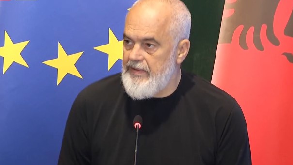 rama-pranon-deshtimin-me-administrimin-e-ujit-te-pijshem:-papergjegjshmeria-ne-pushtetin-vendor-eshte-ne-nivele-te-frikshme!-situata-ne-vlore,-e-rende!-krijohet-struktura-e-re-e-menaxhimit rama-pranon-deshtimin-me-administrimin-e-ujit-te-pijshem:-papergjegjshmeria-ne-pushtetin-vendor-eshte-ne-nivele-te-frikshme!-situata-ne-vlore,-e-rende!-krijohet-struktura-e-re-e-menaxhimit