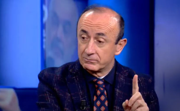 “nje-prokurori-te-spak-i-kercenuan-femijet-ne-gjermani”,-sula:-edhe-dumanit-i-kane-kercenuar-familjen “nje-prokurori-te-spak-i-kercenuan-femijet-ne-gjermani”,-sula:-edhe-dumanit-i-kane-kercenuar-familjen