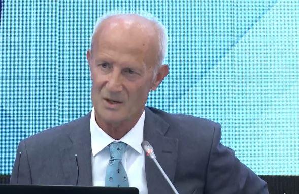 rakipi:-depenalizimi-i-shpifjes-ne-dore-te-politikes,-qellim-s’eshte-goditja-e-gazetareve!-ja-kur-i-denuari-me-vdekje-lirohet-me-kusht-dhe-kur-personat-18-21-vjec-cilesohen-te-mitur rakipi:-depenalizimi-i-shpifjes-ne-dore-te-politikes,-qellim-s’eshte-goditja-e-gazetareve!-ja-kur-i-denuari-me-vdekje-lirohet-me-kusht-dhe-kur-personat-18-21-vjec-cilesohen-te-mitur