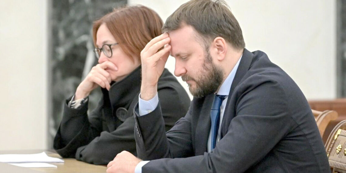 bankieri-i-fuqishem-rus-sulmon-“zonjen-e-hekurt”-te-putinit/-paralajmeron-se-rusia-eshte-ne-prag-te-… bankieri-i-fuqishem-rus-sulmon-“zonjen-e-hekurt”-te-putinit/-paralajmeron-se-rusia-eshte-ne-prag-te-…