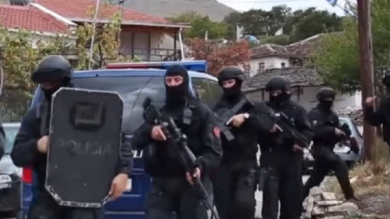 pse-shkodra-nuk-po-gjen-qetesi?-nga-janari-ne-shtator-6-atentate-me-arme-zjarri,-7-te-vdekur-dhe-2-te-plagosur pse-shkodra-nuk-po-gjen-qetesi?-nga-janari-ne-shtator-6-atentate-me-arme-zjarri,-7-te-vdekur-dhe-2-te-plagosur