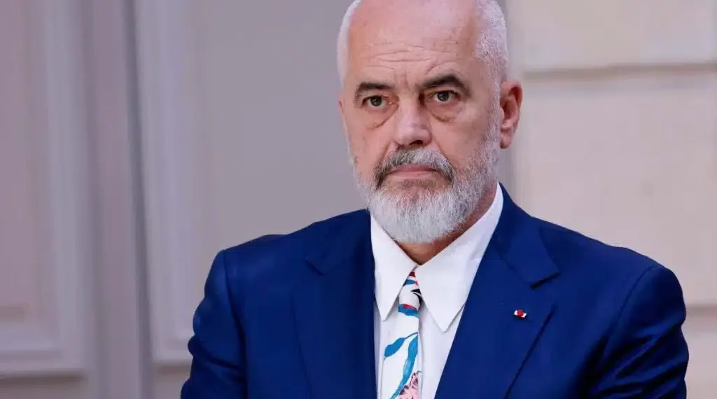 “rama-plan-per-ta-bere-pd-si-pasok-ne-greqi”,-deputeti-i-berishes-tregon-friken-e-selise-blu:-synimi-i-tij-eshte… “rama-plan-per-ta-bere-pd-si-pasok-ne-greqi”,-deputeti-i-berishes-tregon-friken-e-selise-blu:-synimi-i-tij-eshte…