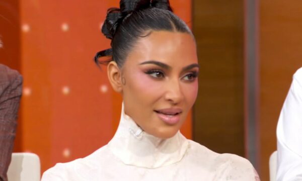 Kim Kardashian “deals a little” with science and strongly disagrees: “Man has never landed on the moon, everything is made up”