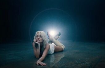 Rita Ora is praised for her appearance in the new music video “All Natural”